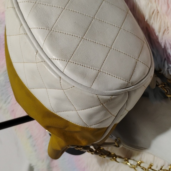 FLASH SALE! Auth CHANEL Shoulder Bag W Chain Strap White Leather Mustard Fabric - Picture 8 of 16